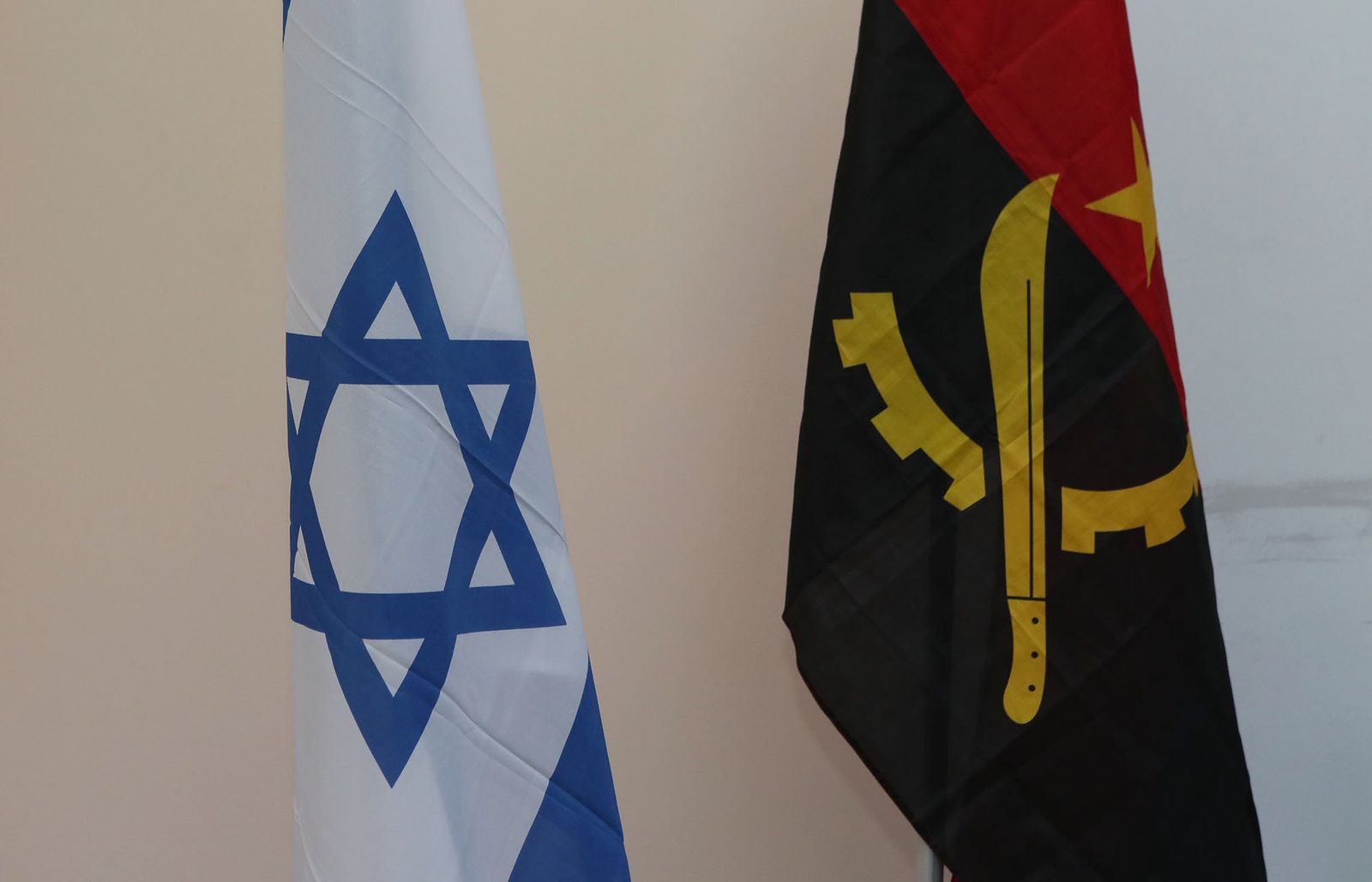 Angola e Israel Reforçam Cooperação Económica