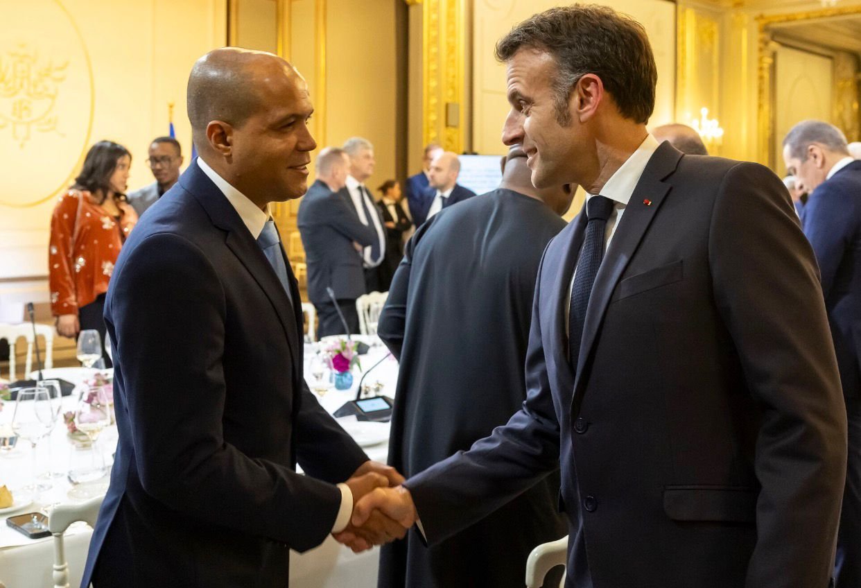 Nelson Carrinho participa em encontro de líderes empresariais africanos no Palácio do Eliseu