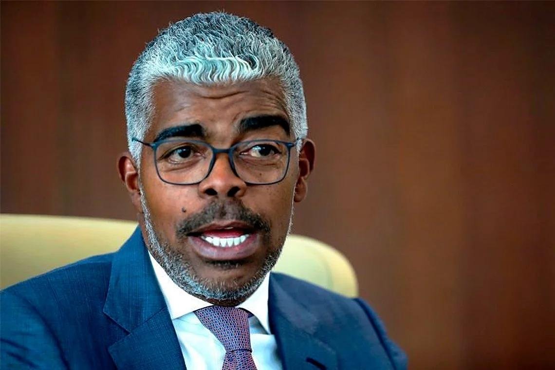 Aviação civil angolana cresce, mas queda na carga e pressão fiscal travam ambição regional