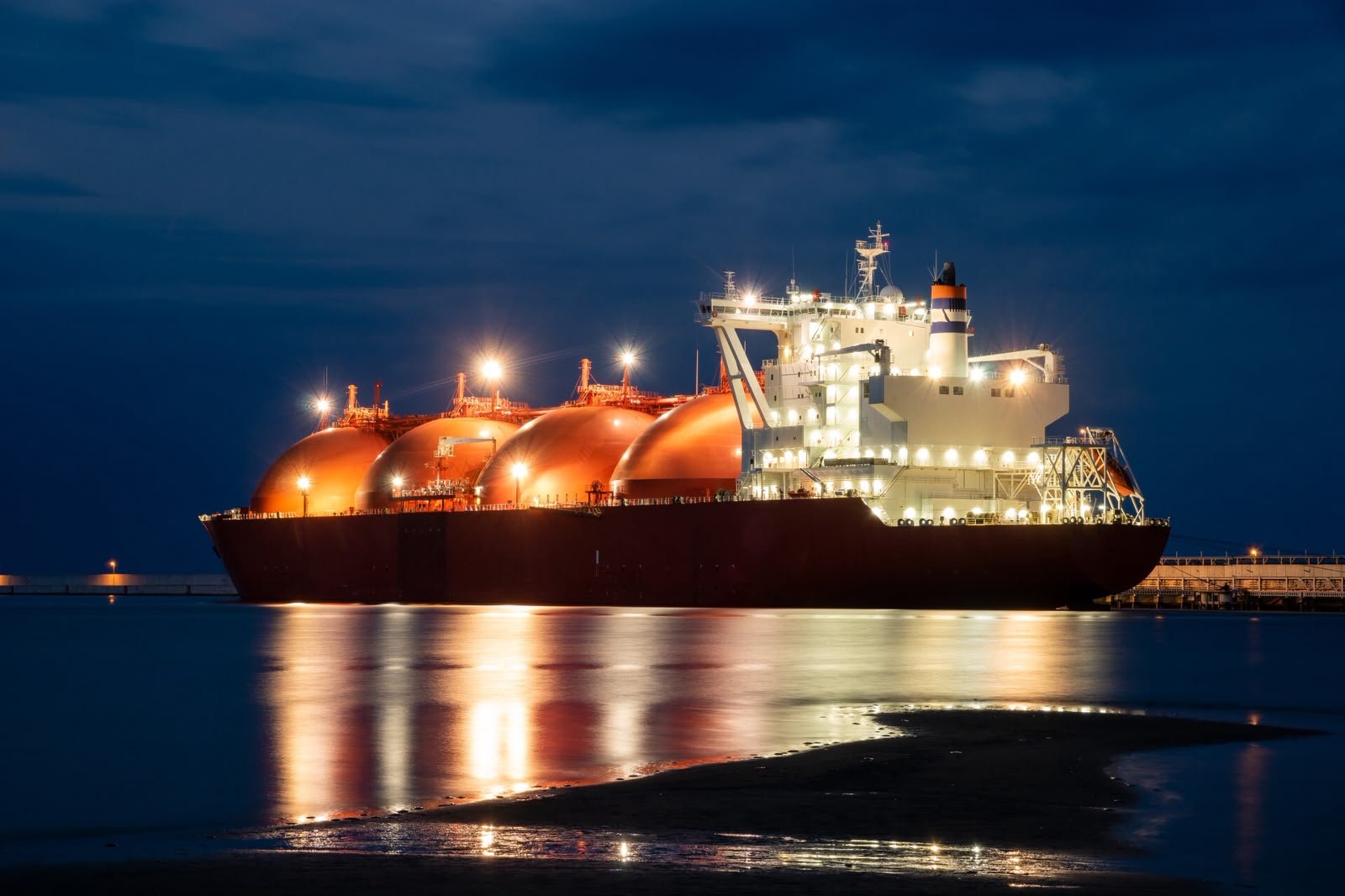 Angola entre os países que mais aumentaram exportações de GNL em 2025