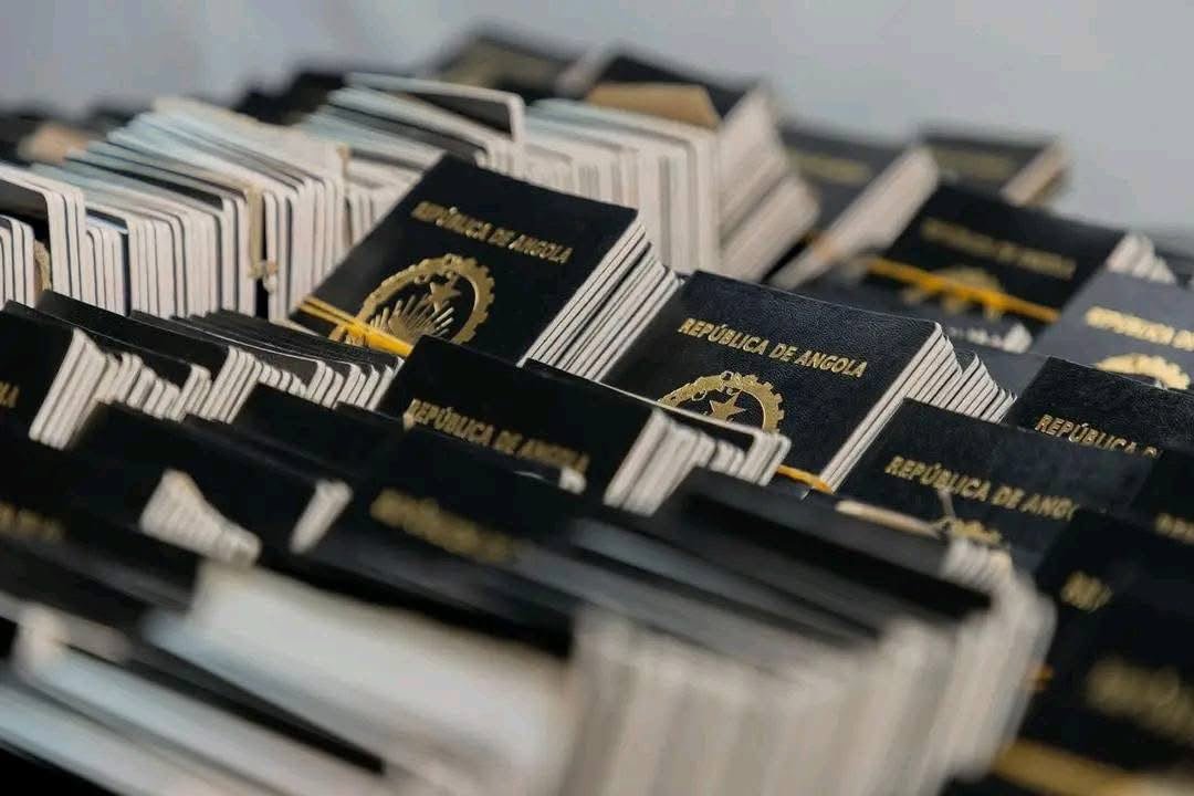 Angola sobe cinco lugares no índice de passaportes mas continua entre os mais fracos de África e da CPLP