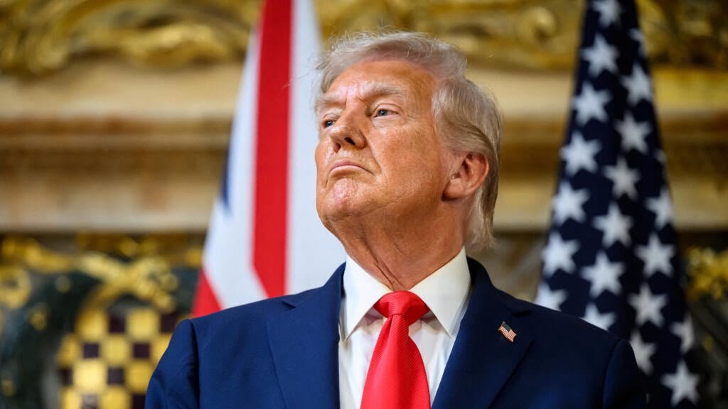 Nenhum Presidente enriqueceu tanto com a política como Trump